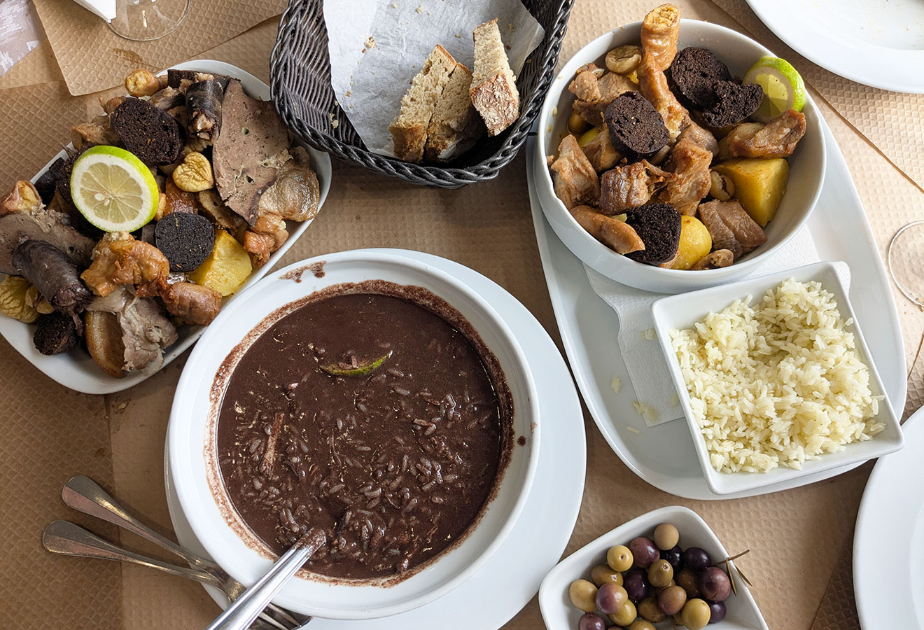 O que comer no Minho cover