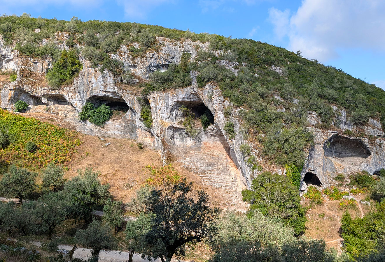 Trilho das Buracas do Casmilo na Serra do Sicó