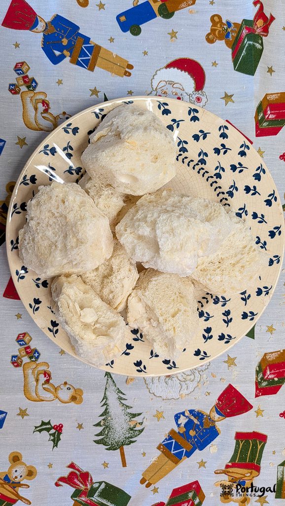 Rabanadas Poveiras – Traditional Portuguese Recipe from Póvoa de Varzim 6 a plate with a pile of bijou bread